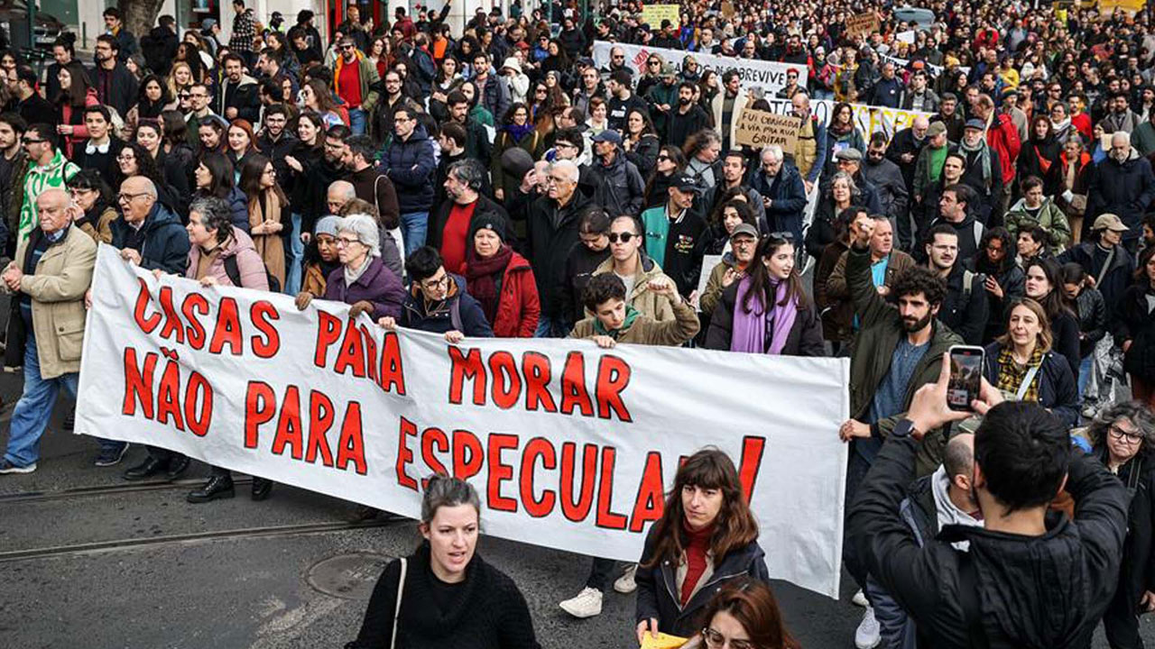 Thousands protest against immigration in Portugal