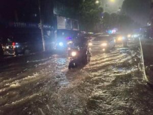 Heavy rain in the capital