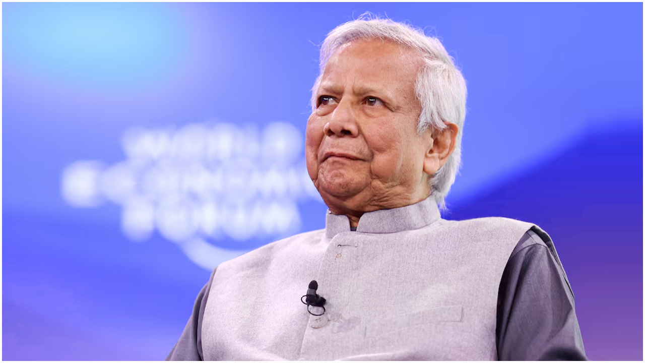 dr-yunus-uk-visit-king-charles-award.jpg