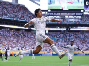 Real Madrid beats Juventus to reach quarterfinals