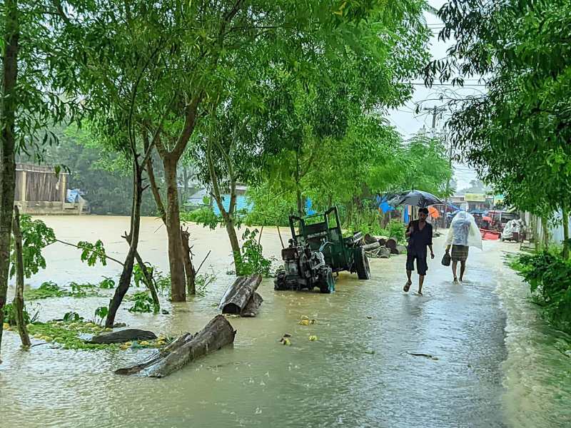 Record rainfall in Feni