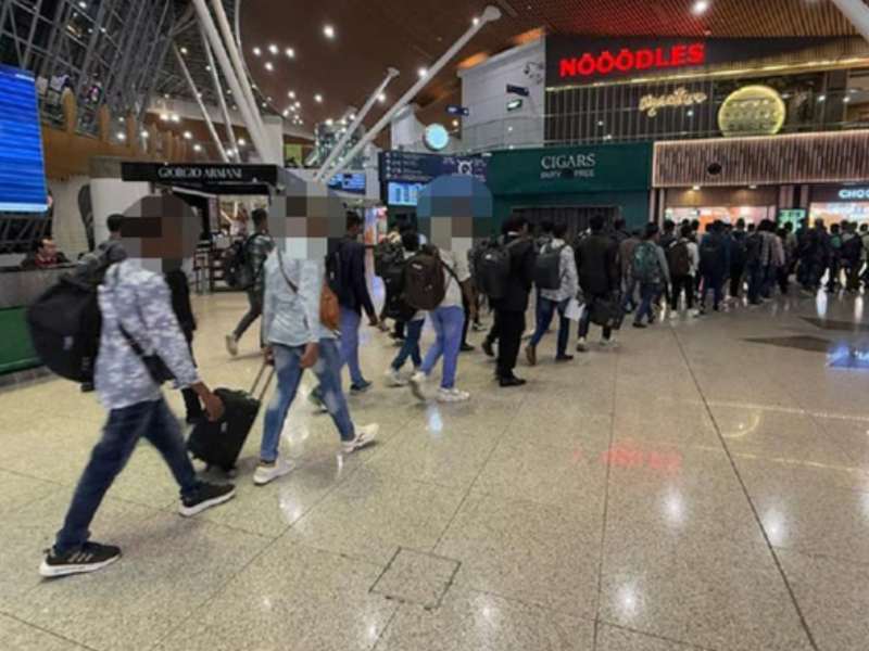 malaysia immigration bangladeshi detained