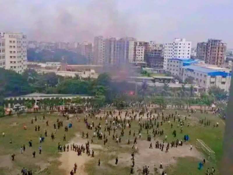 uttara-air-force-training-jet-crash