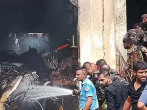 uttara-plane-crash-19-dead