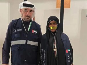 _Paralyzed husband was able to walk after 5 years of wife's therapy