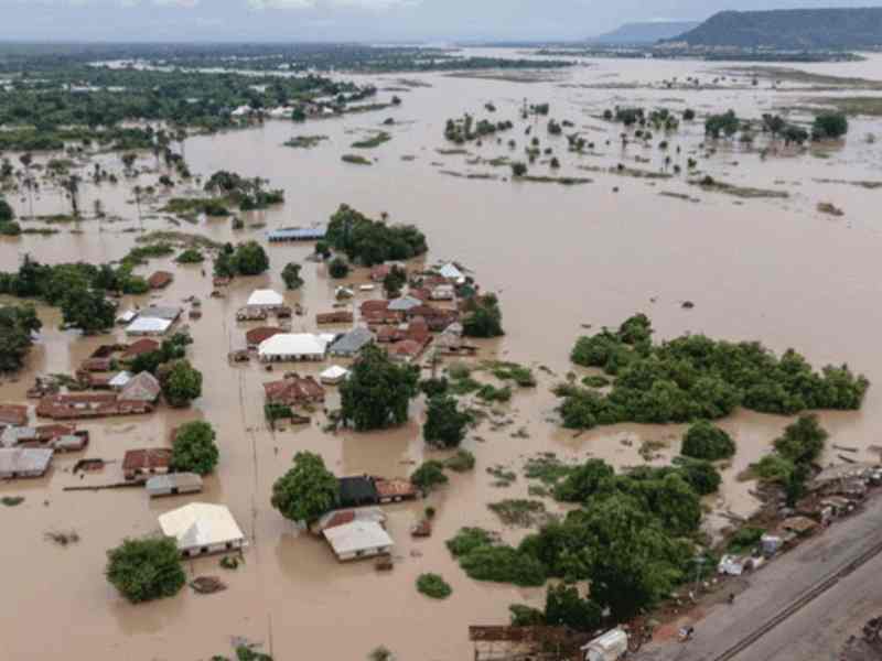9 districts at risk of floods