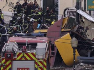 tramline accident Portugals capital Lisbon