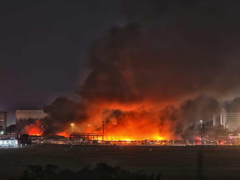 hazrat shahjalal airport fire