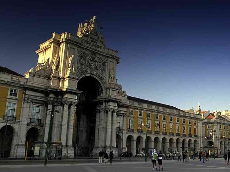 lisbon court aima