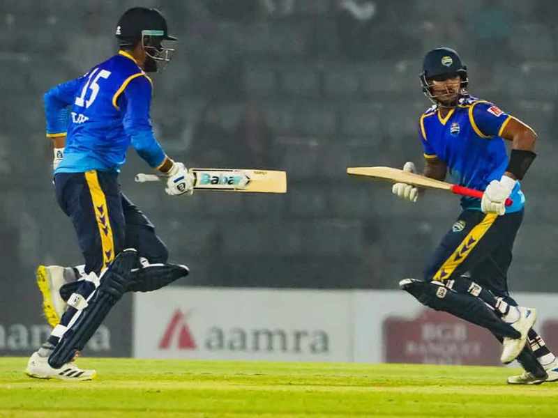 chattogram- oyals win first match bpl