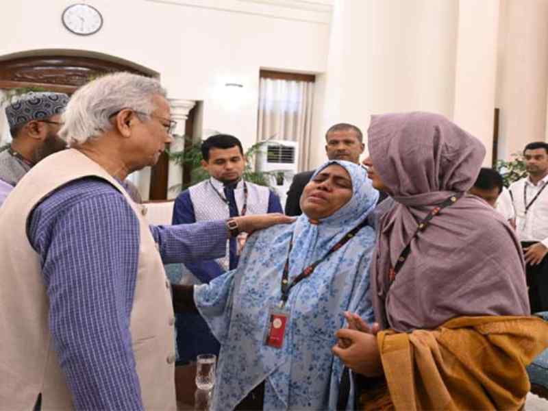 yunus meets family of sharif osman hadi