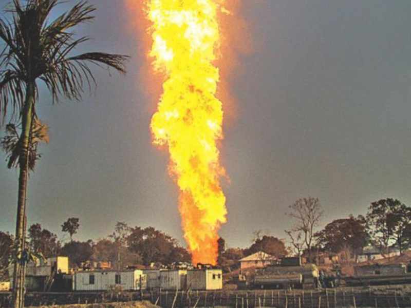 Tengratila gas field explosion