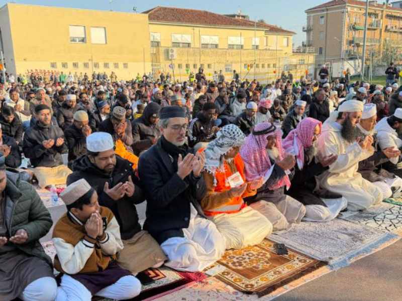 eid ul fitr rome italy bangladeshi expats