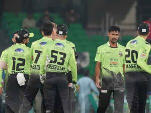 psl parvez hossain debut mustafizur performance lahore