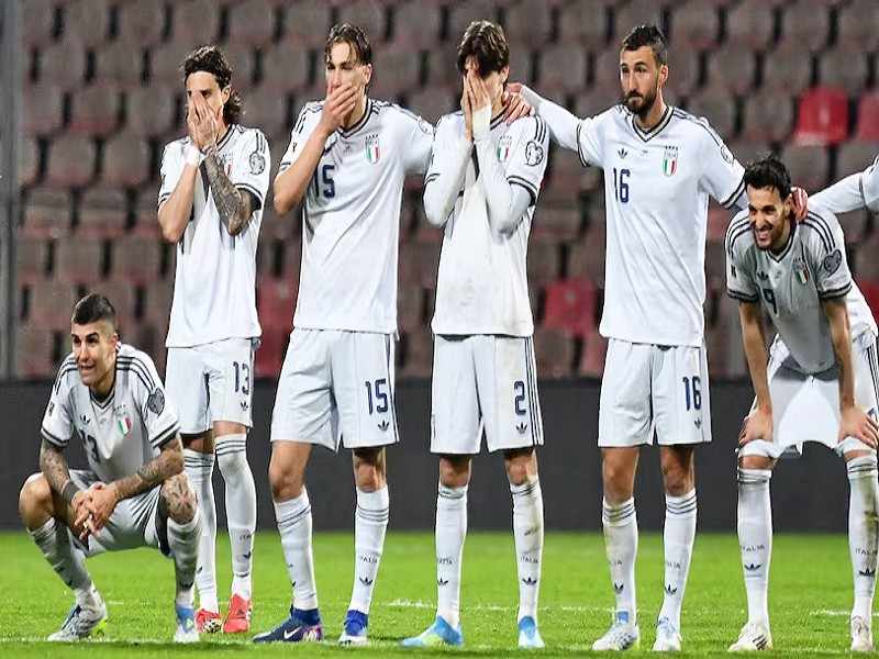 italy vs Bosnia in their Fifa World Cup