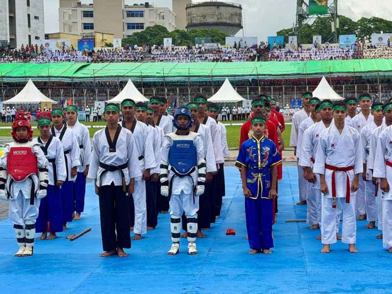 সিলেটে ‘নতুন কুঁড়ি স্পোর্টস’ উদ্বোধন, খুদে ক্রীড়াবিদে মুখর জেলা স্টেডিয়াম