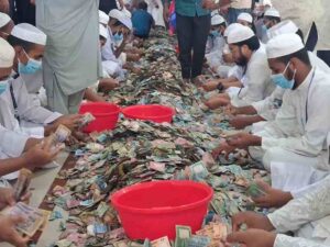 পাগলা মসজিদের দানবাক্সে নতুন ইতিহাস, ভাঙল আগের সব রেকর্ড