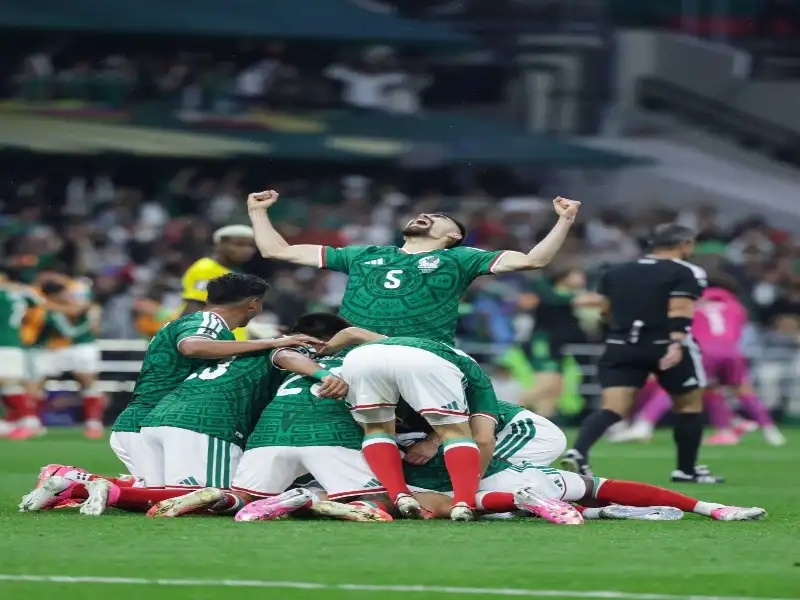 mexico-reach-world-cup-round-of-16