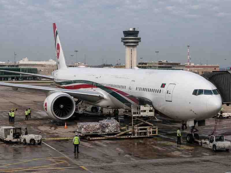 biman-toronto-dhaka-flight-stuck-rome