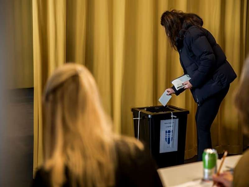 iceland-eu-referendum-reykjavik-voting.