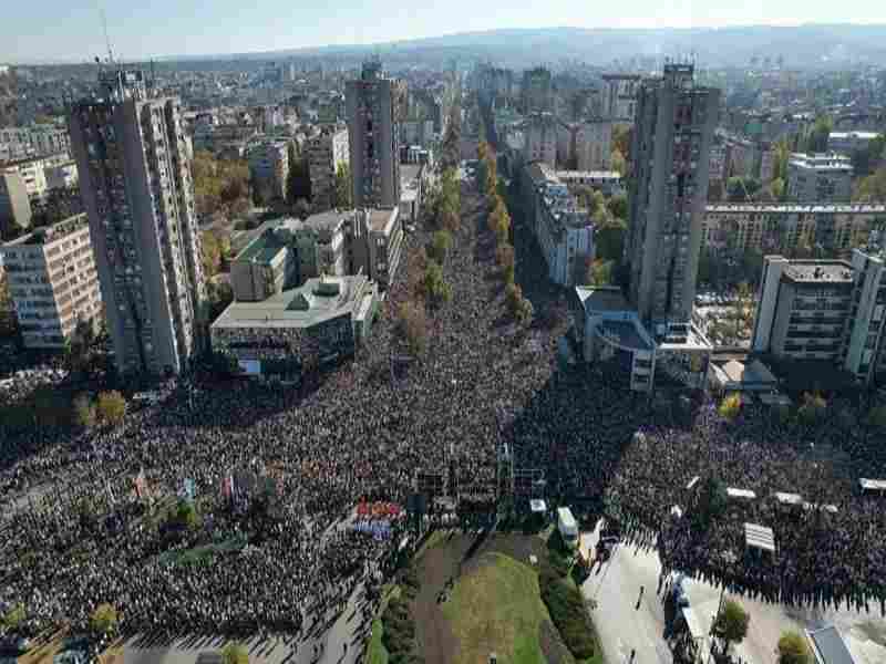 Student-protest-serbia-president-vucic-resign