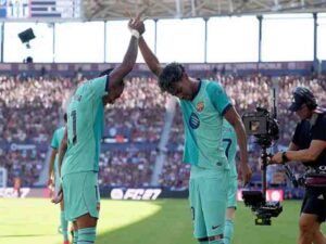ইয়ামালের জোড়া গোলে লেভান্তেকে ৪–২ ব্যবধানে হারাল বার্সেলোনা