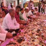 হযরত শাহজালাল মাজারের দানের টাকা ৬৫ ভাগ পাবেন খাদেমরা ৩৫ ভাগ যাবে একাউন্টে