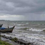 সাগরে ঘূর্ণিঝড় ‘অর্ণব’, চার সমুদ্রবন্দরে ২ নম্বর হুঁশিয়ারি সংকেত